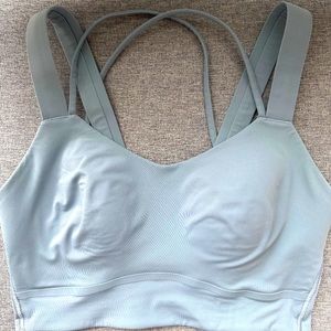 Lululemon Like a Cloud Longline Sports Bra Light Support, D/DD Cup SIZE: 6